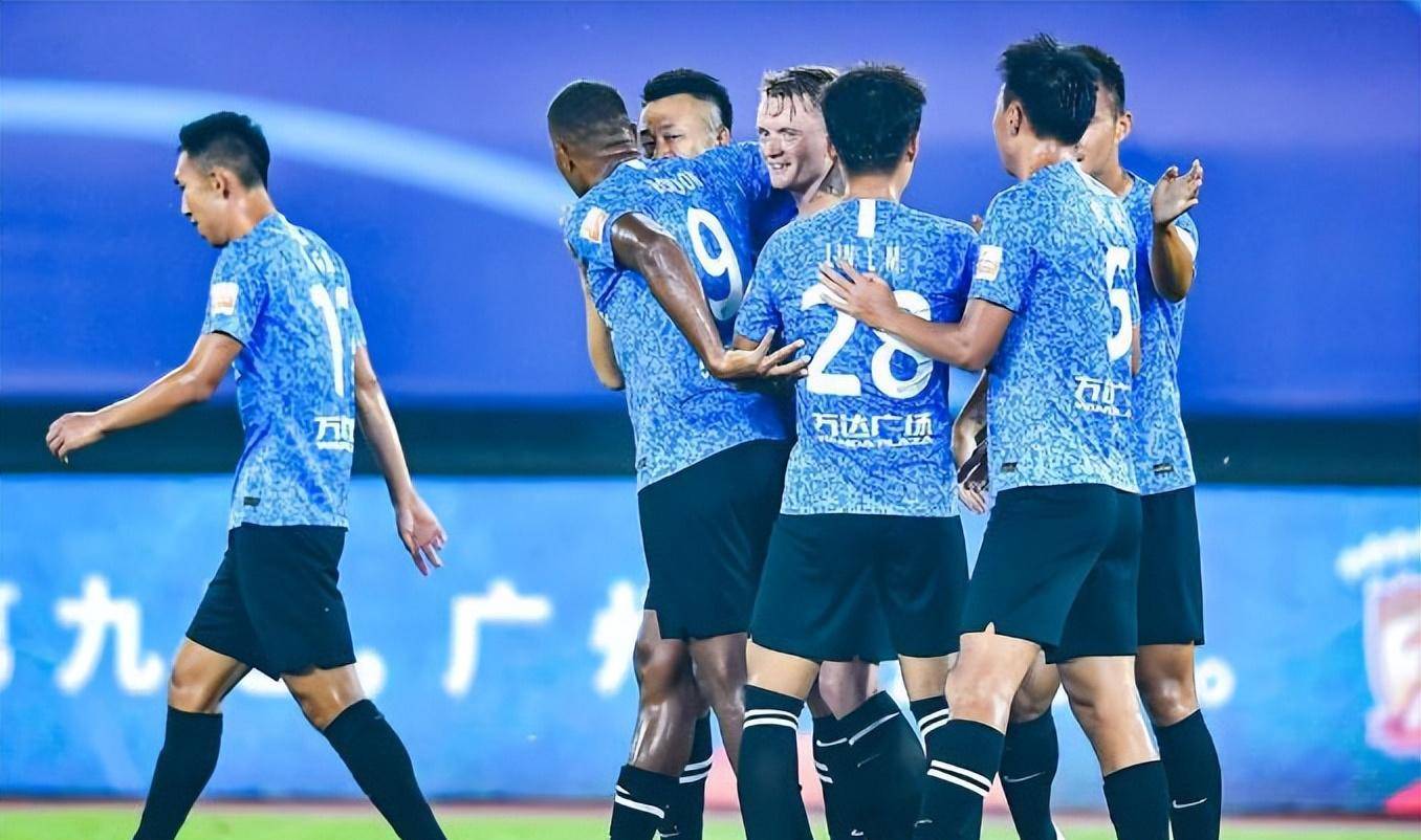 爱游戏内容中心-清晨北京国安备战葡超，外线爆发细节曝光，底气十足，数据趋势出现新变化的简单介绍